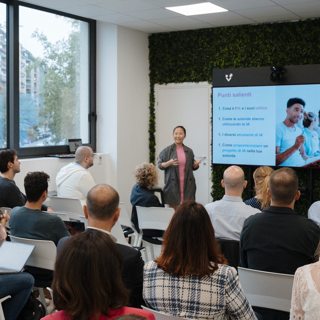 Masterclass on Artificial Intelligence at the Service of Business: An Overview